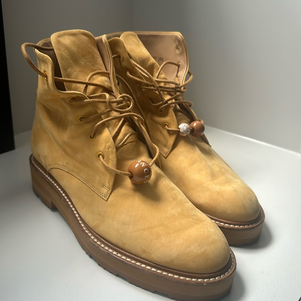 Dear Frances tan Suede boots